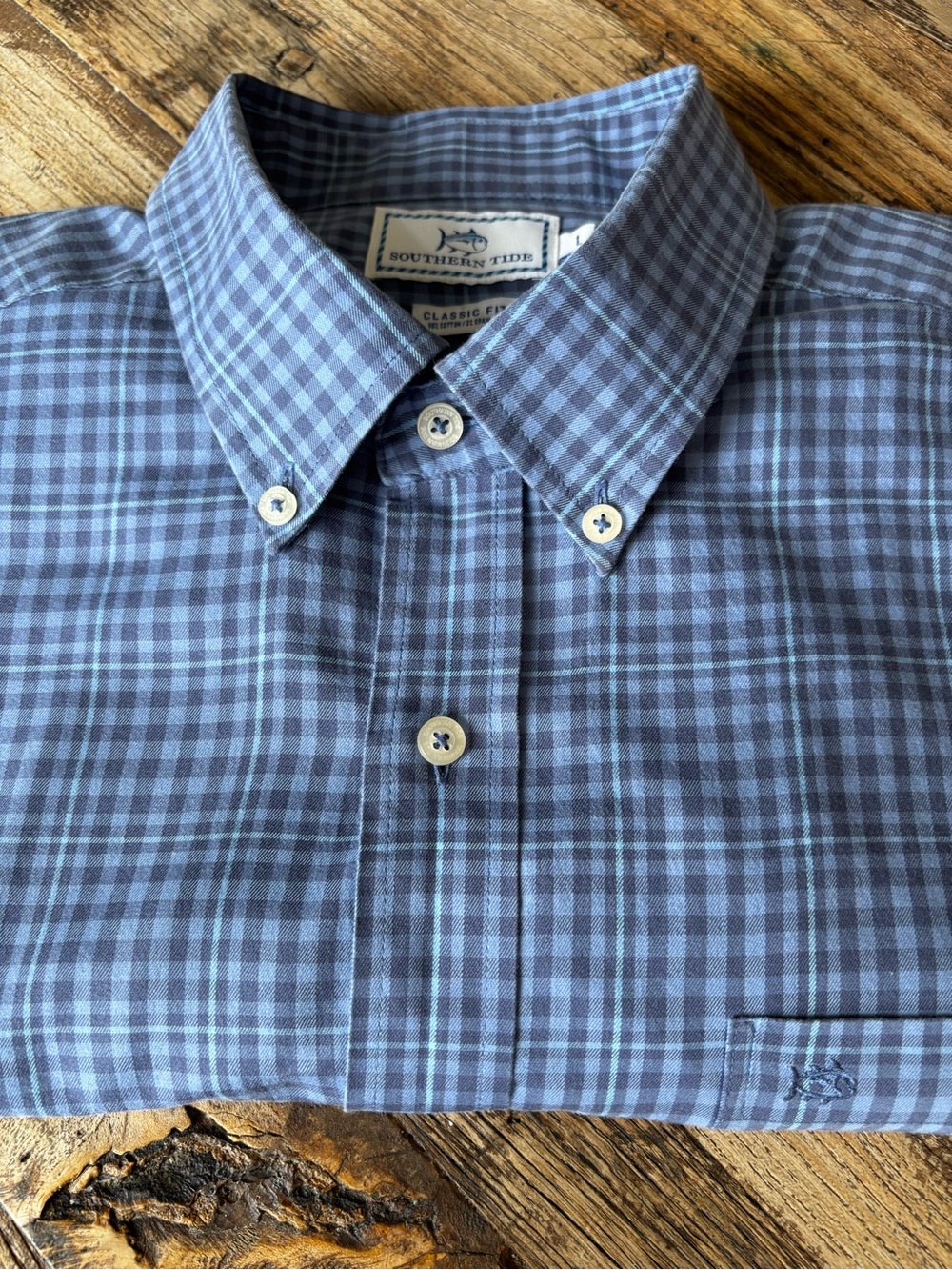 Southern Tide Skipjack Men’s Button Down size Large